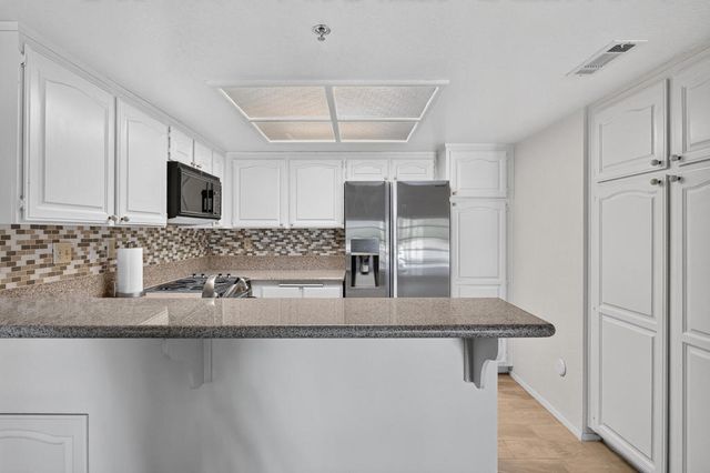 500 E Amado Road 511, Palm Springs, CA 92262