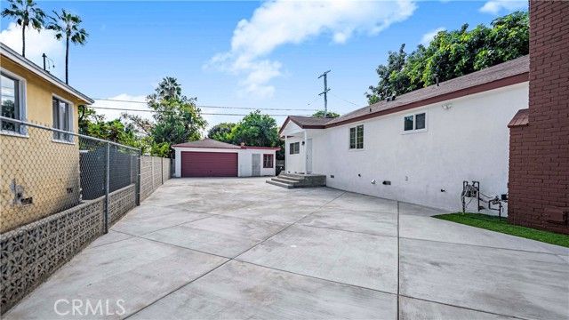 15210 Cohasset Street, Van Nuys (los Angeles), CA 91405