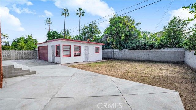 15210 Cohasset Street, Van Nuys (los Angeles), CA 91405