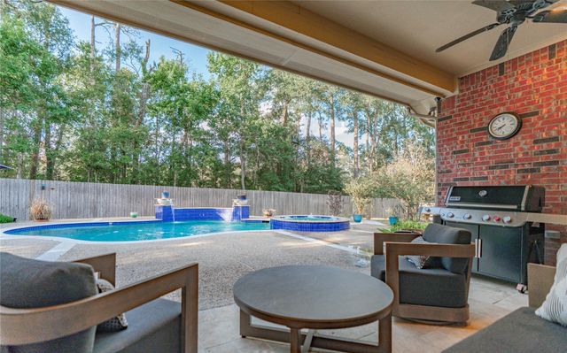 13132 Autumn Ash Drive, Conroe, TX 77302
