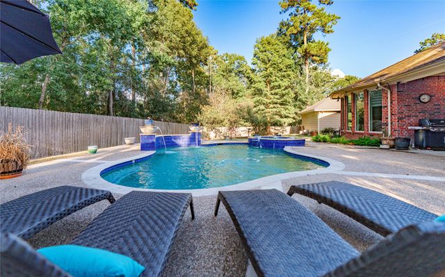 13132 Autumn Ash Drive, Conroe, TX 77302
