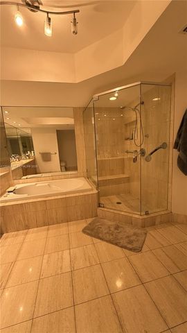 21205 Yacht Club Dr 1201, Aventura, FL 33180