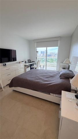 21205 Yacht Club Dr 1201, Aventura, FL 33180