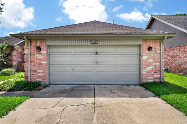 758 Rolling Mill Drive, Sugar Land, TX 77498
