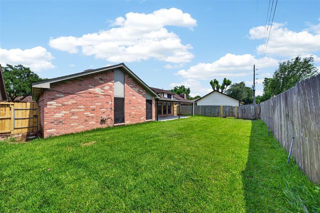 758 Rolling Mill Drive, Sugar Land, TX 77498