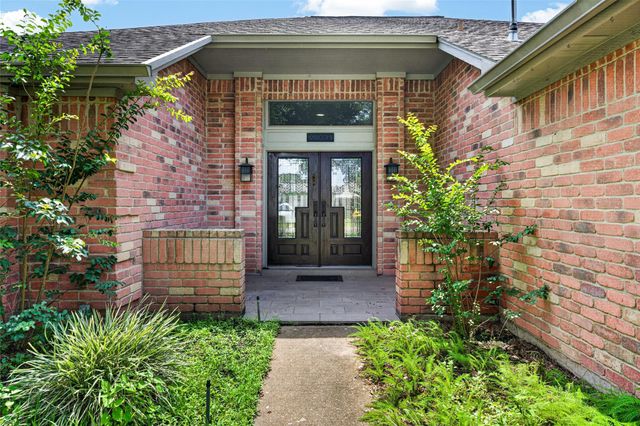758 Rolling Mill Drive, Sugar Land, TX 77498