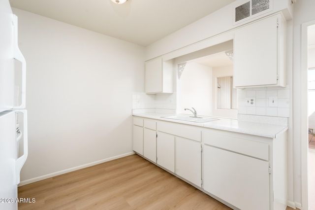 13820 N Silverbell Drive, Sun City, AZ 85351