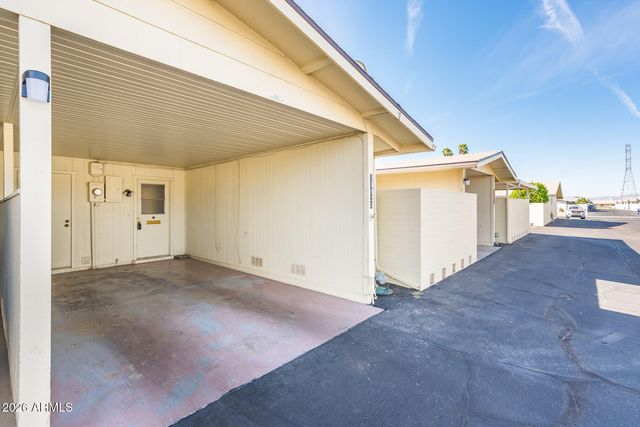 13820 N Silverbell Drive, Sun City, AZ 85351