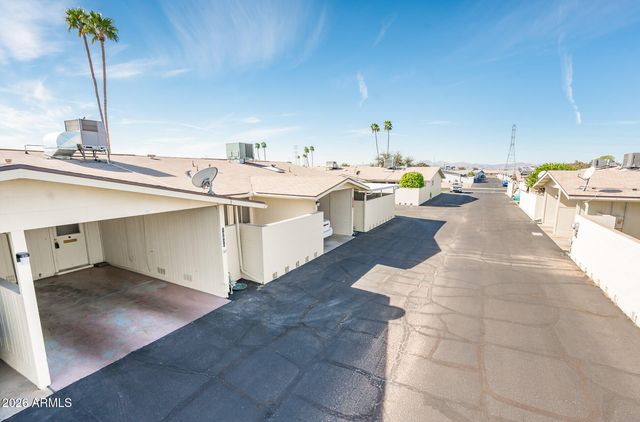 13820 N Silverbell Drive, Sun City, AZ 85351