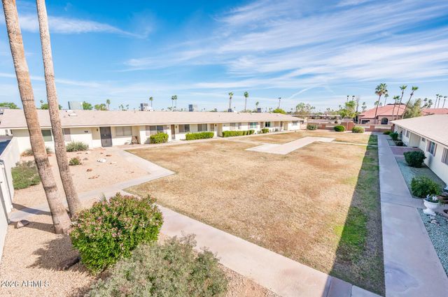 13820 N Silverbell Drive, Sun City, AZ 85351