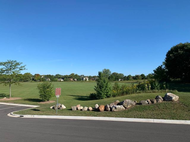 2631 Harnish Drive, Algonquin, IL 60102