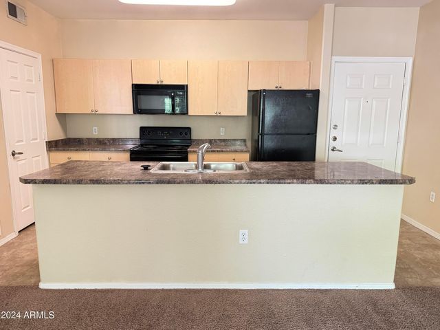 18416 N Cave Creek Road Apt 2027, Phoenix, AZ 85032