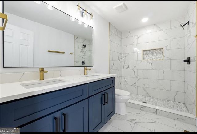 6677 Fielder Road, Rex, GA 30273