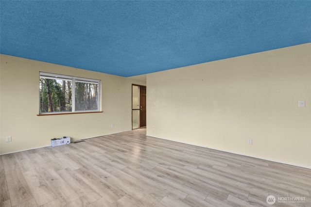 7676 Kauppila Lane, Gig Harbor, WA 98335