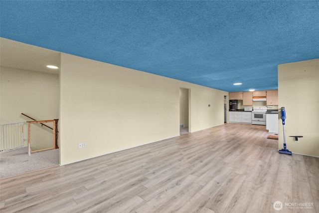 7676 Kauppila Lane, Gig Harbor, WA 98335