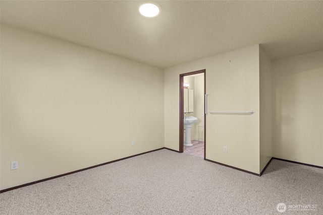 7676 Kauppila Lane, Gig Harbor, WA 98335