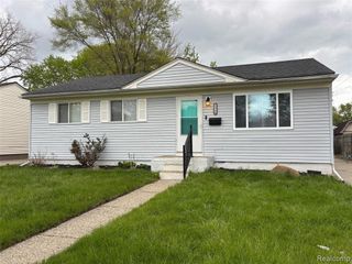 21756 Weller Avenue, Warren, MI 48089