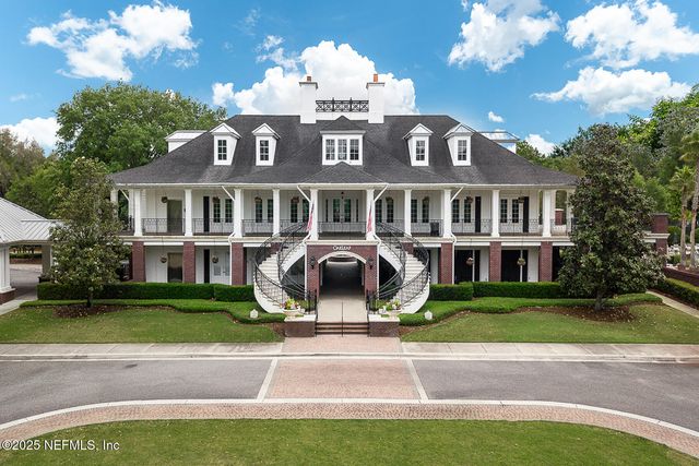 3925 PEBBLE BROOKE Circle, Orange Park, FL 32065