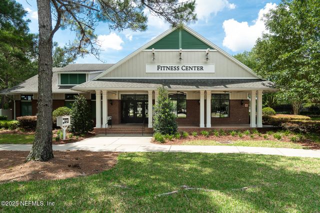 3925 PEBBLE BROOKE Circle, Orange Park, FL 32065