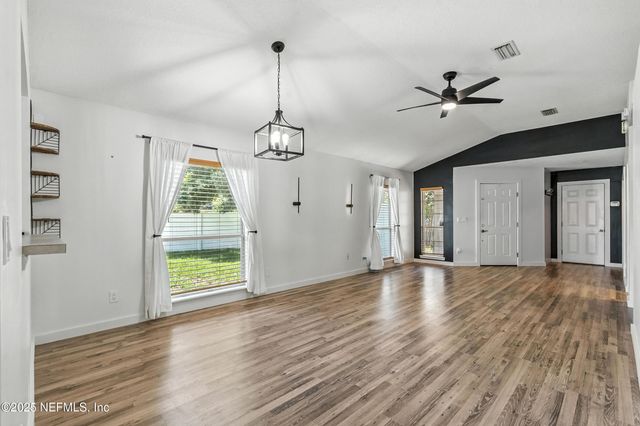 3925 PEBBLE BROOKE Circle, Orange Park, FL 32065