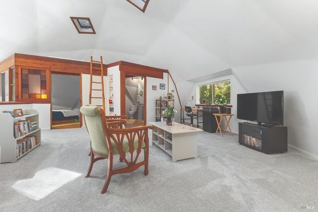 9085 Middle Ter, Monte Rio, CA 95462