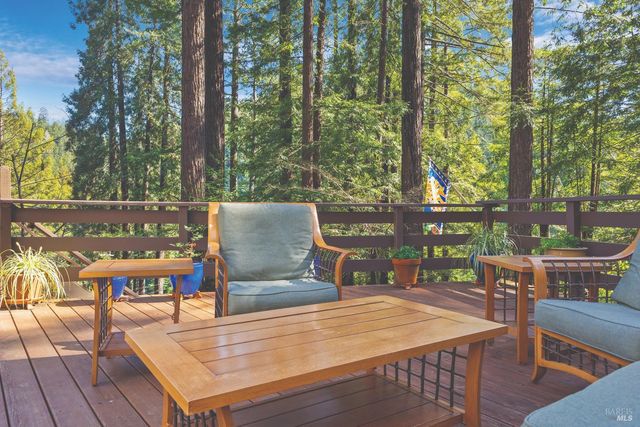 9085 Middle Ter, Monte Rio, CA 95462