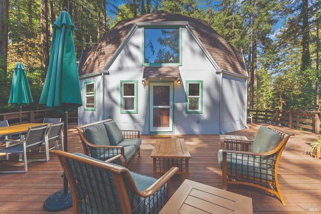 9085 Middle Ter, Monte Rio, CA 95462