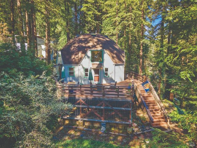 9085 Middle Ter, Monte Rio, CA 95462