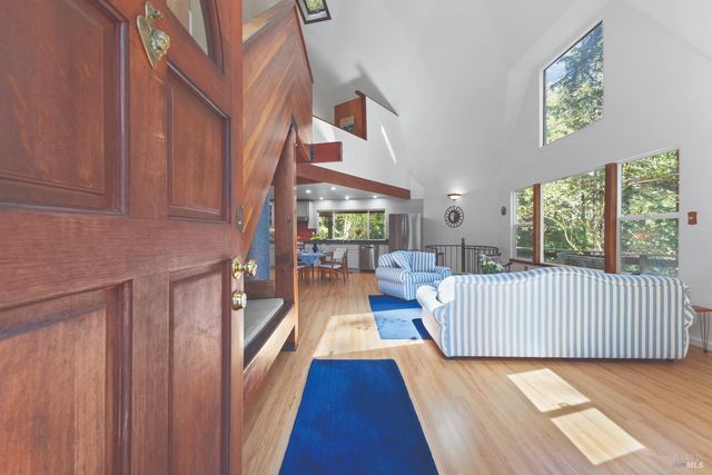 9085 Middle Ter, Monte Rio, CA 95462