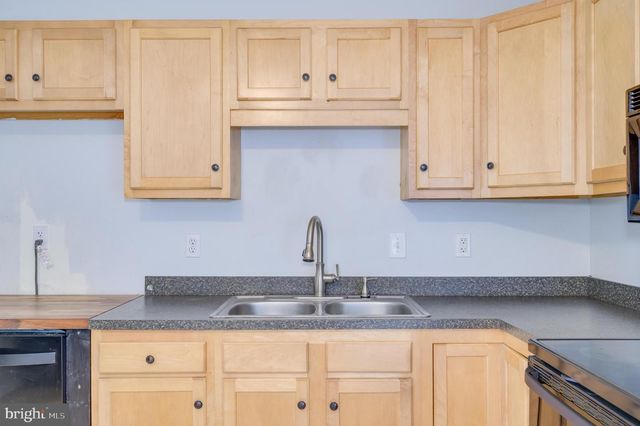 51 ORANGE BLOSSOM LN, Ranson, WV 25438