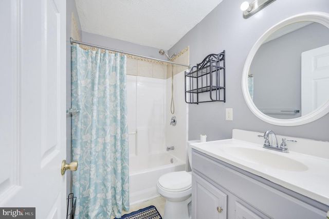 51 ORANGE BLOSSOM LN, Ranson, WV 25438