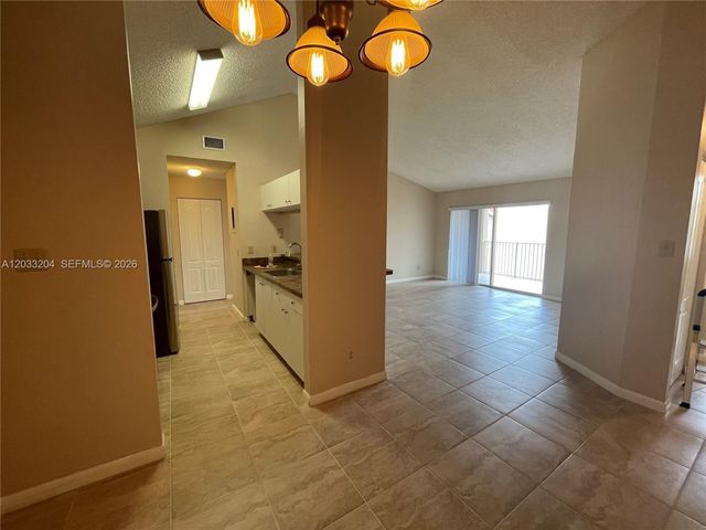 10521 SW 158th Ct 304, Miami, FL 33196