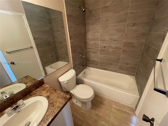 10521 SW 158th Ct 304, Miami, FL 33196
