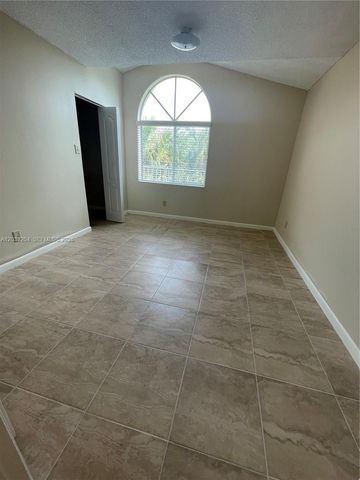 10521 SW 158th Ct 304, Miami, FL 33196