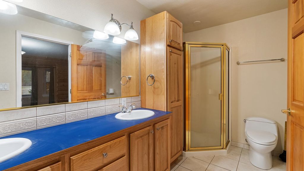 12621 E Blanchard Rd, Elk, WA 99009 photo 17