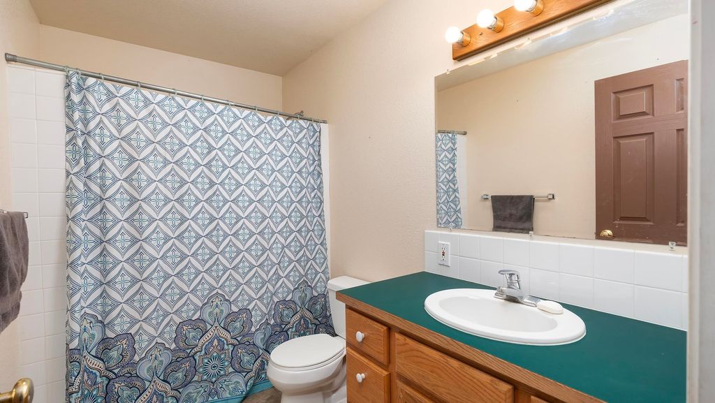 12621 E Blanchard Rd, Elk, WA 99009 photo 26