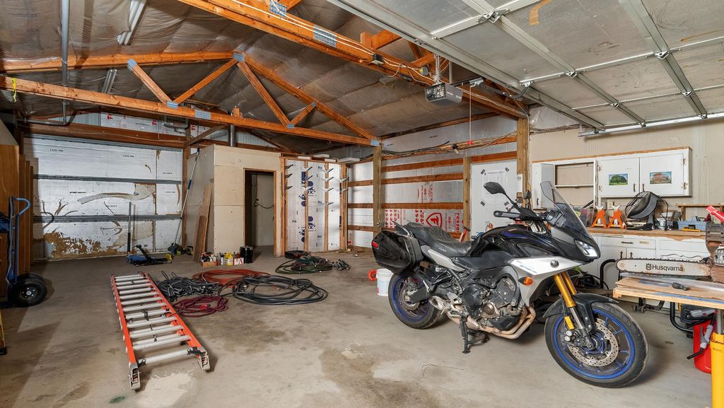 12621 E Blanchard Rd, Elk, WA 99009 photo 47