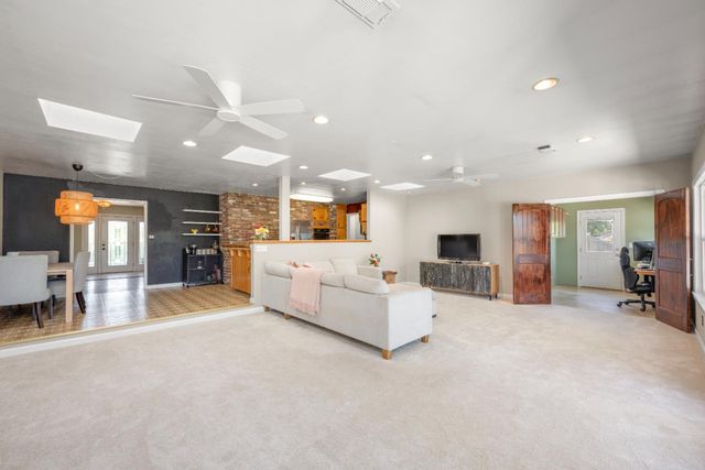 3934 Happy Rd, Loomis, CA 95650