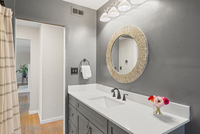 3934 Happy Rd, Loomis, CA 95650