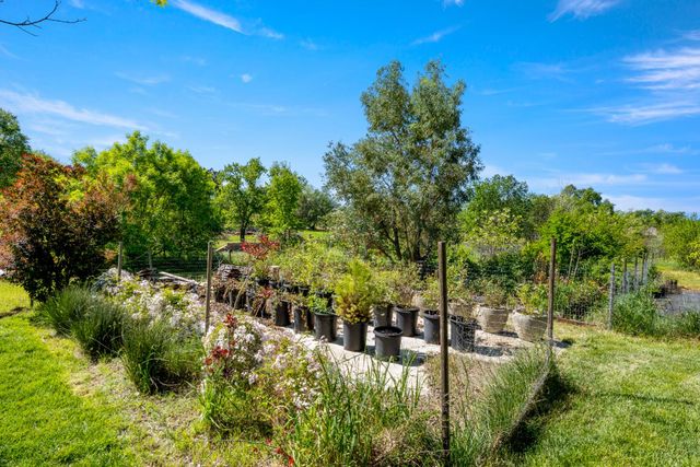 3934 Happy Rd, Loomis, CA 95650