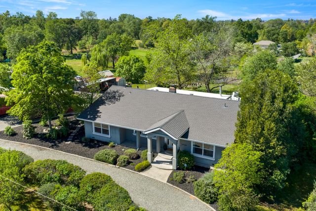 3934 Happy Rd, Loomis, CA 95650