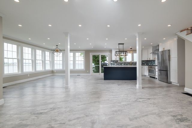 89R Upland, Winthrop, MA 02152