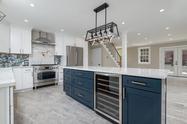 89R Upland, Winthrop, MA 02152