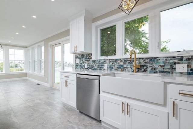 89R Upland, Winthrop, MA 02152