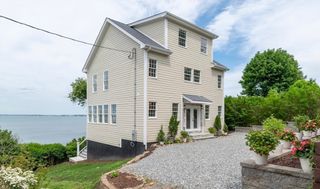 89R Upland, Winthrop, MA 02152