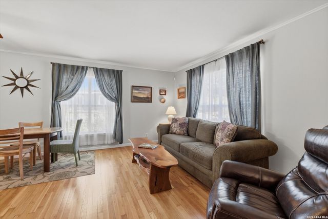 702 Sumner Dr, San Antonio, TX 78209