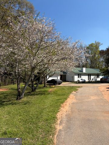 143 Hammond Road, Jackson, GA 30233