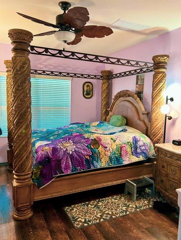 208 Greatest Gift WAY, Jarrell, TX 76537