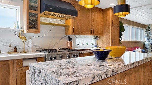 213 Marguerite, Corona Del Mar (newport Beach), CA 92625