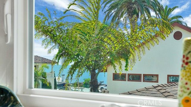 213 Marguerite, Corona Del Mar (newport Beach), CA 92625